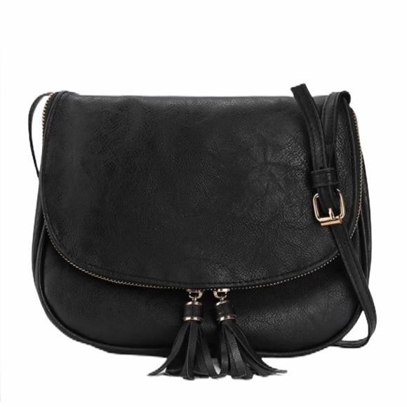 Black double tassel flap adjustable crossbody bag - Picture 6 of 6